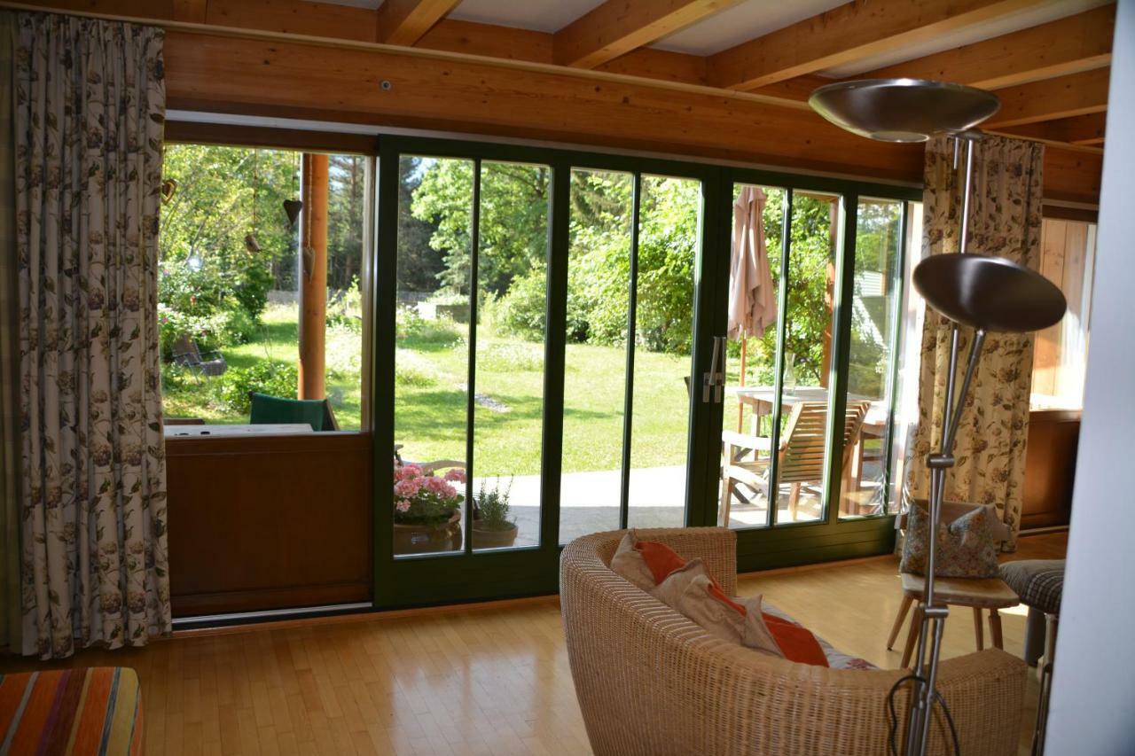 Petra Maria Sölle - Ferienhaus sehr privat Presseggersee Exteriör bild
